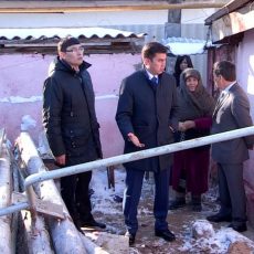 Подробности обрушения жилого дома от непосредственных свидетелей ЧП выслушал Габидулла Абдрахимов Подробности обрушения жилого дома от непосредственных свидетелей ЧП выслушал Габидулла Абдрахимов