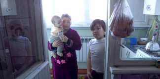 Семьи без дома получили арендную квартиру