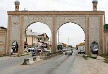 Канализационные стоки больницы Сайрама стекают в реку Аксу Село Сайрам