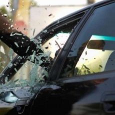 Жители Туркестана инсценировали ограбление автомобиля, перевозившего деньги букмекерской конторы Вооруженное нападение на трассе