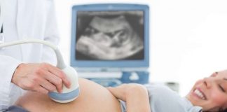 Минздрав заявил о снижении материнской смертности на 35% УЗИ беременной