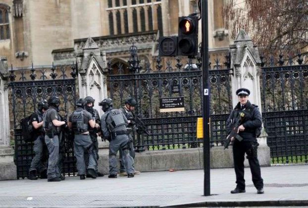 Трагедия в Лондоне. Фото: Reuters/ AFP.