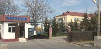 В Сайрамском районе ЮКО полиция разыскивает мать очередного новорожденного подкидыша Новорожденную девочку нашли в Сайрамском районе