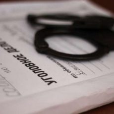 По подозрению в шантаже и вымогательстве в Шымкенте арестован известный борец за правду В Шымкенте задержан подозреваемый в шантаже