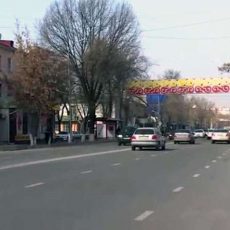 В Шымкенте запретят строить саманные дома и вернут «украденные тротуары» "Украденные тротуары" вернут Шымкенту