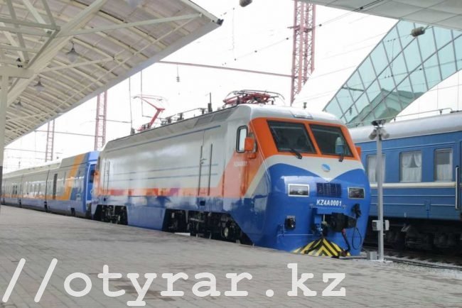 Поезд Алматы-Ташкент