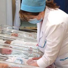 201 ребенок родился в ЮКО в день празднования Наурыза 201 ребенок родился за 1 день в ЮКО