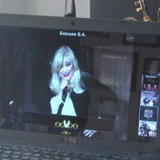 Оnline репетиция с Ириной Мирошниченко прошла в русском театре ЮКО На онлайн репетиции с Ириной Мирошниченко