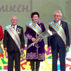 В списке почетных граждан ЮКО появились ветераны труда, депутаты, областной прокурор и министр обороны Почетные граждане ЮКО