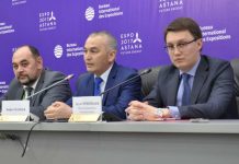 Преподаватель из Шымкента получил подарок за миллионный билет на ЭКСПО Житель Шымкента Кайрат Мамаев