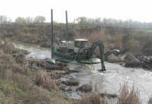 На очистку каналов в ЮКО приехали карагандинцы Очистка каналов в Мактааральском районе