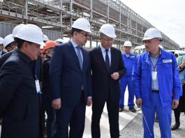 Министр энергетик РК Канат Бозумбаев на НПЗ