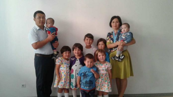 Многодетная семья из Тюльбасского района