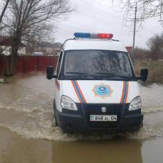 Из-за паводков ограничено движение на трассах страны, в том числе и ЮКО Паводки