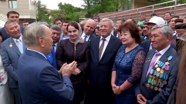 Назарбаев в Шымкенте