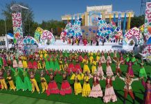 День единства отмечают в Казахстане