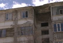 Жители Шардары просят помощи акима области Многоэтажный дом в Шардаре