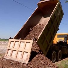 Дороги в Каратауском районе Шымкента делают за счет спонсоров Дороги в Каратауском районе починят предприниматели