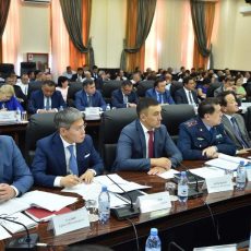 1000 нарушений в ЮКО на сумму более 1,7 миллиарда тенге выявили прокуроры Заседание расширенной коллегии в ЮКО