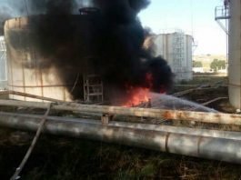 Стали известны официальные подробности тушения пожара на нефтебазе