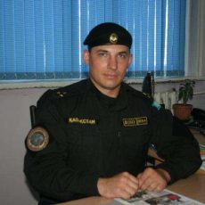 Хочу воспитать детей по-казахски — полицейский из ЮКО Евгений Кульков Полицейский из Туркестана