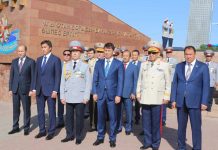 Сотрудники ДВД ЮКО торжественно отметили 25-летие казахстанской полиции Сегодня сотрудники ДВД ЮКО торжественно отметили 25-летие