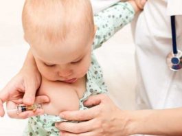 Министра здравоохранения спросили, могут ли детей без прививок не взять в детсад?