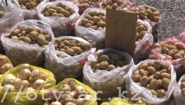 Открылись регулярная продуктовая ярмарка в Каратауском районе Шымкента