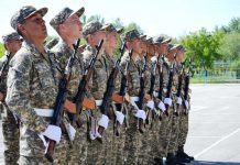 Весенний призыв в армию приостановили в этом году в Казахстане из-за коронавируса Призывники
