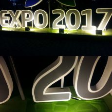 В Шымкенте сломали еще одну инсталляцию к EXPO-2017