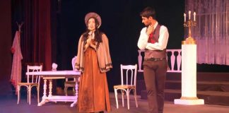 Театральная студия «Балаганчик» представила традиционного Чехова и Плаву Лагуну Театральная студия "Балаганчик" представила традиционного Чехова и Плаву Лагуну