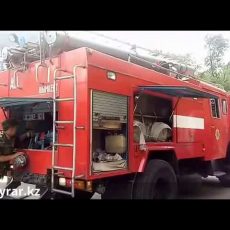 Пожар в частном доме Шымкента едва не уничтожил крупный ресторан Пожар в частном доме Шымкента едва не уничтожил крупный ресторан