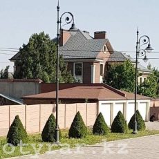 8 земельных участков и 4 коттеджа Тохтара Тулешова стали собственностью Шымкента Усадьба Тохтара Тулешова