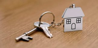 Жилья в ЮКО достаточно, главное — успеть накопить на него нужную сумму Ключи от дома