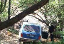 Фото полицейских ЮКО с автоматами на «маевке» стало предметом разбирательств Южно-казахстанские полицейские с оружием на плечах напугали отдыхающих в горном ущелье Машат