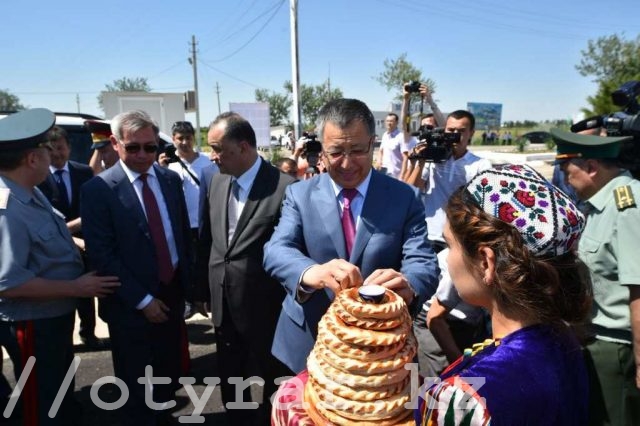 В ЮКО открыта автомобильная дорога в направлении «Ташкент - Термез» и пункт пропуска «Сырдарья»