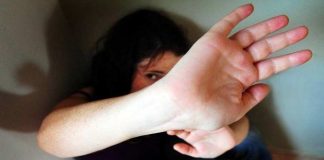 В ЮКО парень изнасиловал школьницу и сделал предложение В ЮКО парень изнасиловал школьницу и сделал предложение