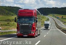 Чтобы сохранить асфальт в жару, на трассах РК введено ограничение движения временные ограничения на проезд грузовиков