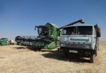 Крестьяне ЮКО взяли 2 млрд. тенге кредитов, чтобы вовремя собрать урожай уборка зерновых