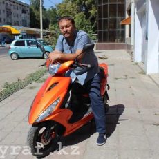 Руслана Жанпеисова признали Народным любимцем в номинации «блогер YouТube» Руслан Жанпеисов