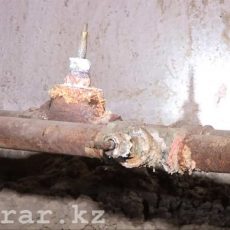 В Шымкенте занялись капитальным ремонтом отопительной системы в многоэтажных домах Старая отопительная система