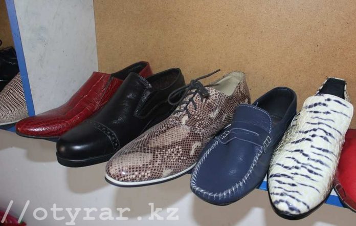 Обувь из Шымкента