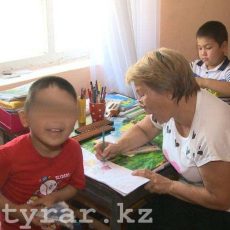Изувечившую своего семилетнего сына жительницу ЮКО осудили на 5 лет Малыш, которого избила мать, выписан из больницы