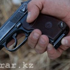 Группу торговцев оружием задержали в Шымкенте В Шымкенте задержаны торговцы оружием