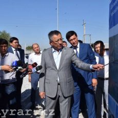 Аким ЮКО распорядился ускорить темпы строительства и ремонта дорог в Шымкенте Аким ЮКО поручил ускорить темпы ремонта дорог
