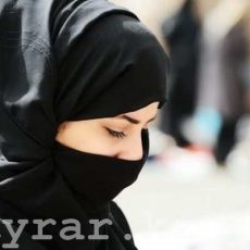 В РК хотят запретить одежду, закрывающую лицо Предлагают запретить закрывающую лицо одежду в общественных местах в Казахстане