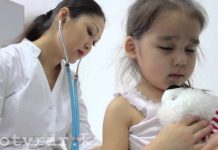 Казахстанским детям вернут педиатров Родителям дадут выбор, лечить детей у педиатра или семейного врача