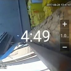 Камера наблюдения зафиксировала предположительного виновника пожара в Старом городе Шымкента