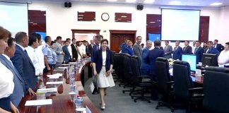 Министр труда и социальной защиты населения Тамара Дуйсенова находится с рабочим визитом в ЮКО Министр труда и социальной защиты населения Тамара Дуйсенова находится с рабочим визитом в ЮКО