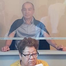 Тохтару Тулешову переквалифицировали статью на более лёгкую Тохтар Тулешов в суде